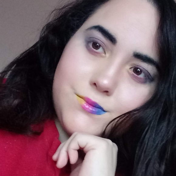 Meet your Posher, Livingdeadgirl Melissa - Picture 6 of 16